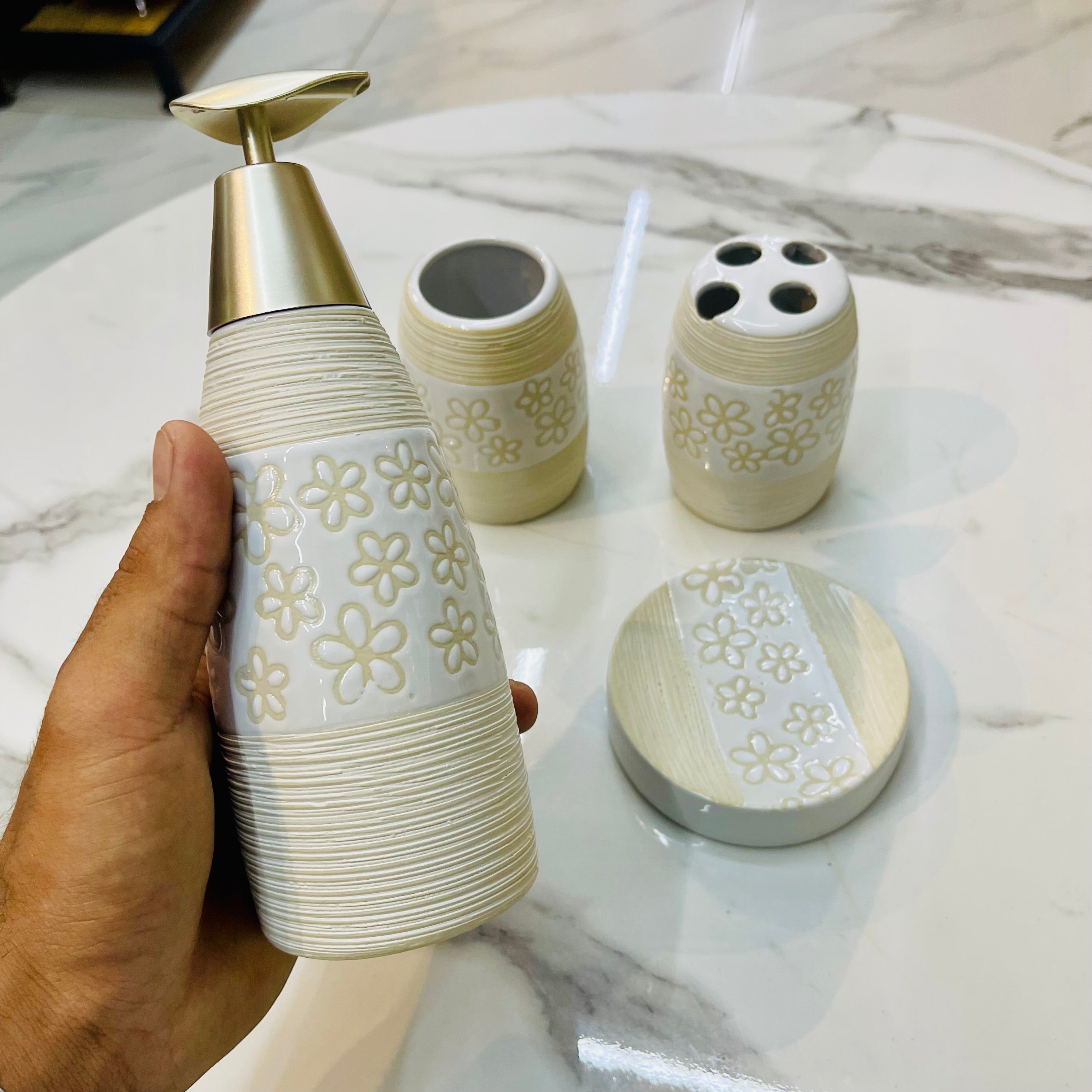 Ceramic Bath Set 4pcs